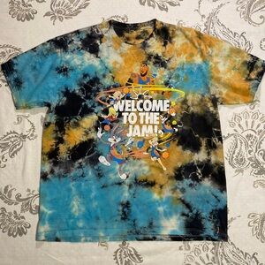 Space Jam Tie Dye Looney Tunes‎ Tshirt
Size L